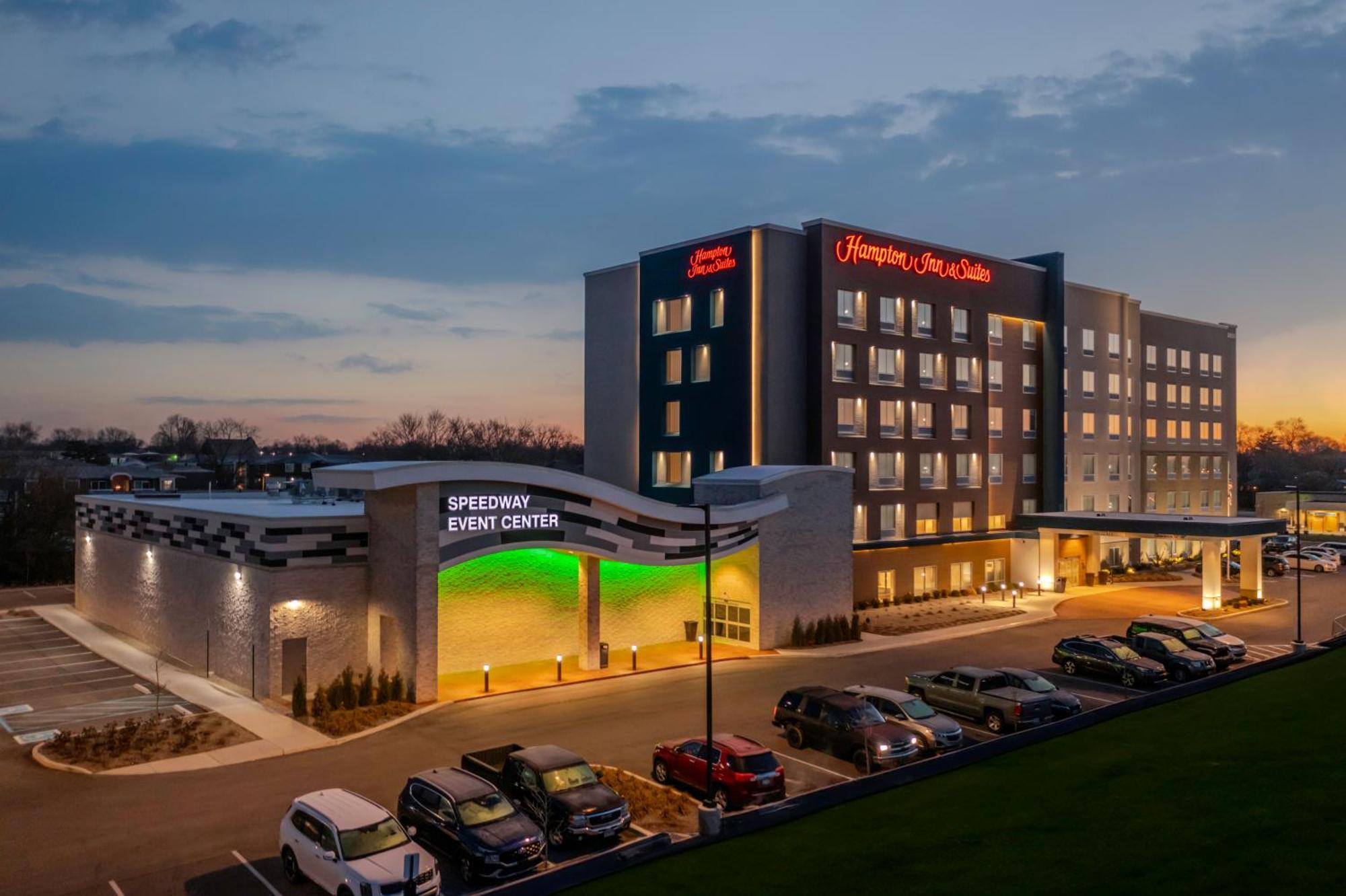 Hampton Inn & Suites Indianapolis West Speedway מראה חיצוני תמונה